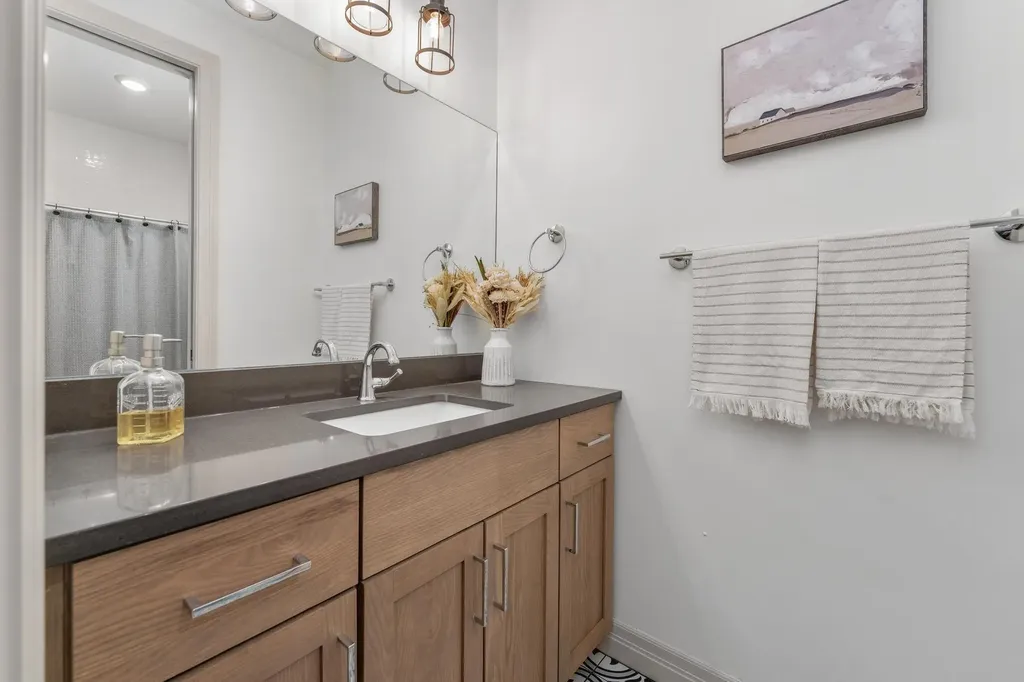 3706 N Crest Circle Wichita KS 67226