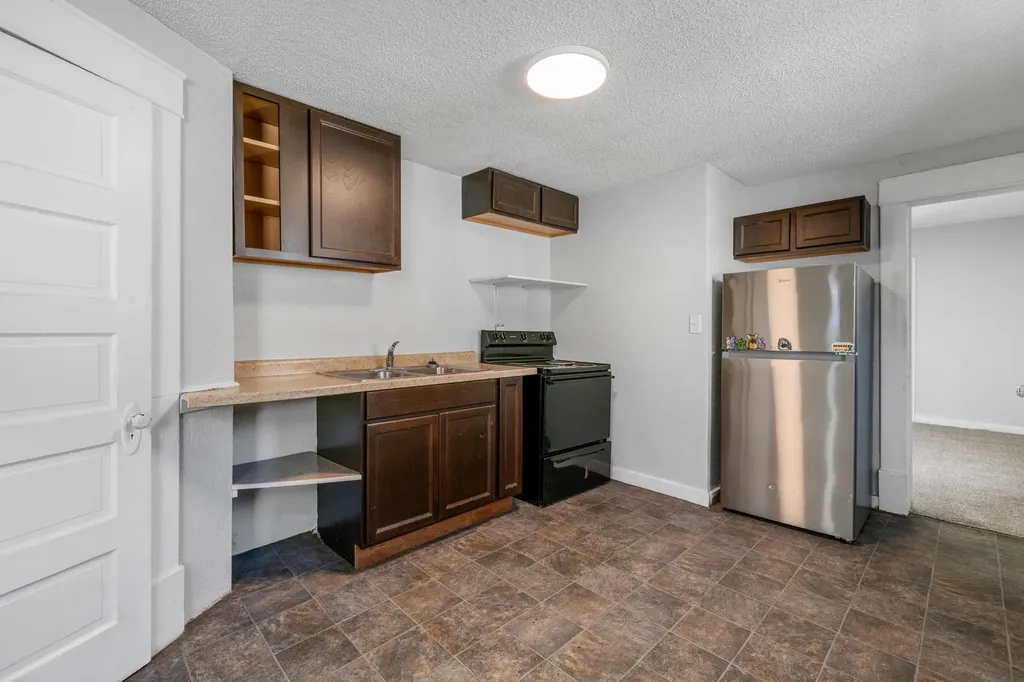 1421 S Main Street Wichita KS 67213