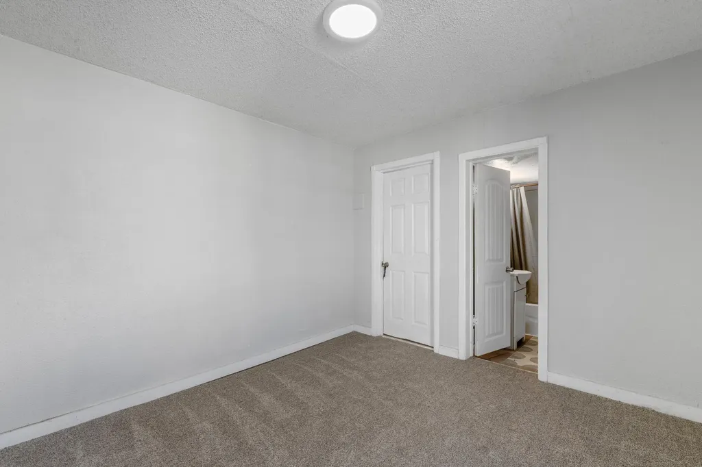 1421 S Main Street Wichita KS 67213