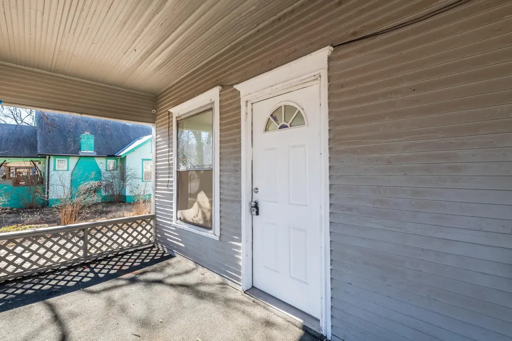 1421 S Main Street Wichita KS 67213