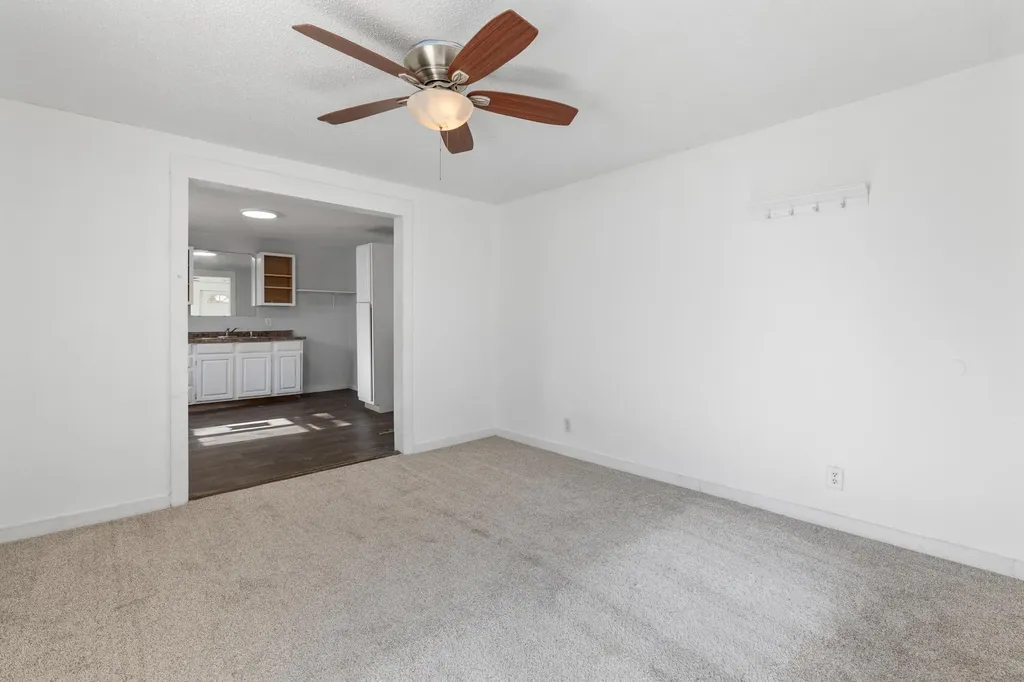 1421 S Main Street Wichita KS 67213