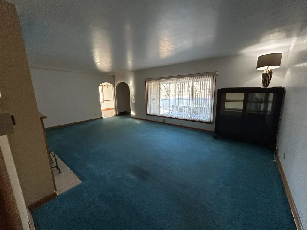 1141 W River Boulevard Wichita KS 67203