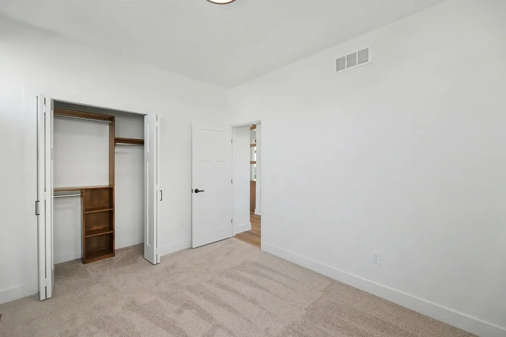3259 N Bedford Street Wichita KS 67226