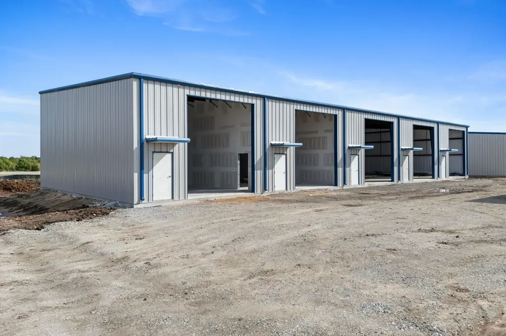 9125 E 47th Street S Derby KS 67037-9406