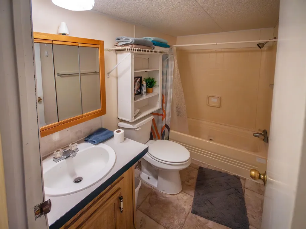 404 S Howard Howard KS 67349