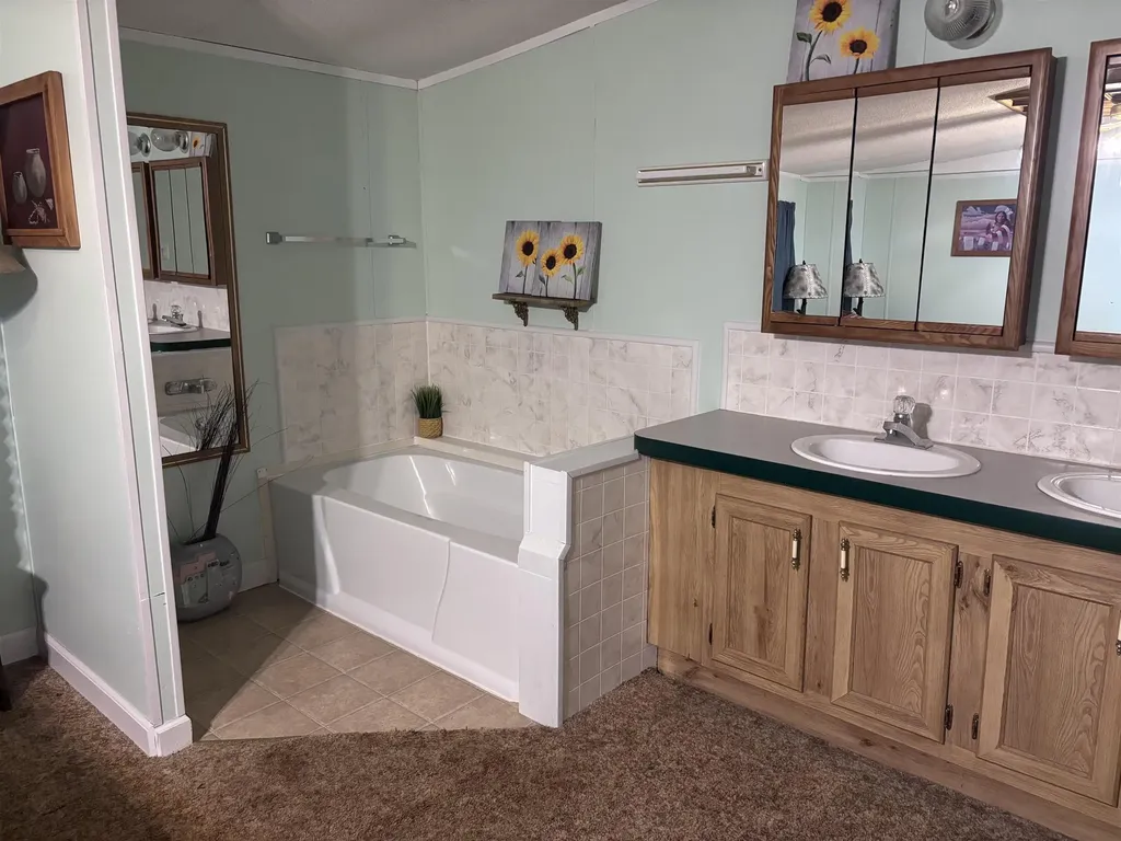 404 S Howard Howard KS 67349
