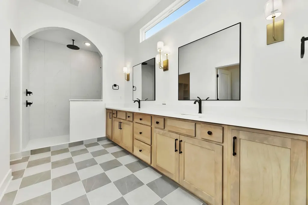 403 N Fielding Street Derby KS 67037