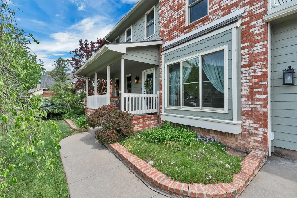 2238 N Amarado Street Wichita KS 67205