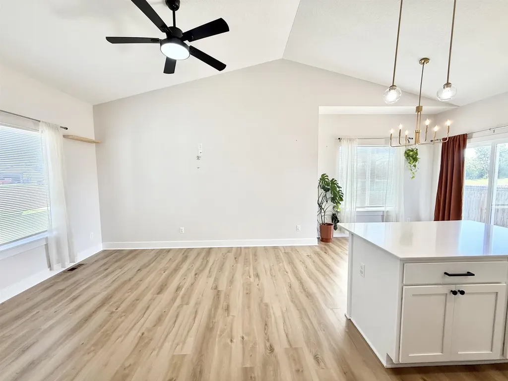 5036 S Saint Paul Street Wichita KS 67217-4009