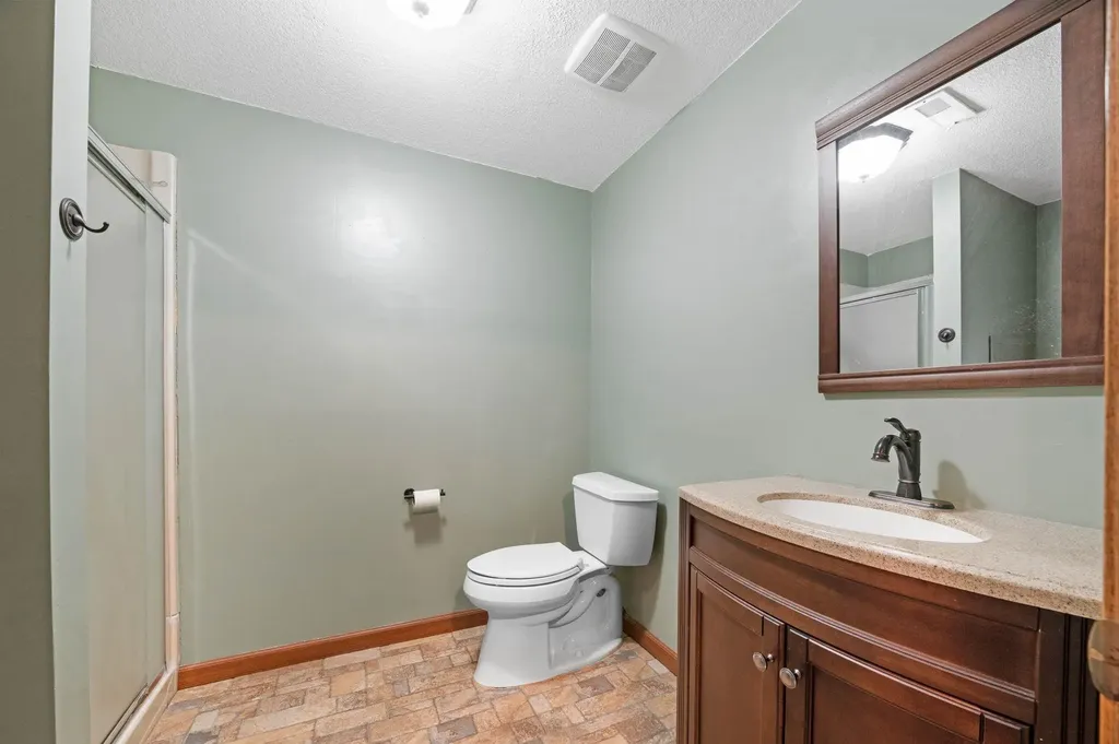 1829 N Tony Lane Wichita KS 67212