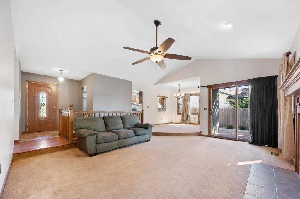 1829 N Tony Lane Wichita KS 67212