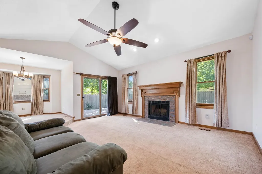 1829 N Tony Lane Wichita KS 67212