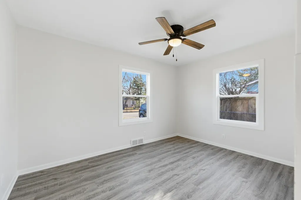 1925 S Saint Paul Street Wichita KS 67213