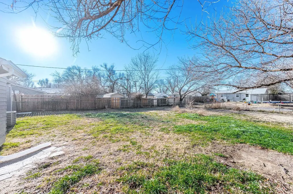 1925 S Saint Paul Street Wichita KS 67213