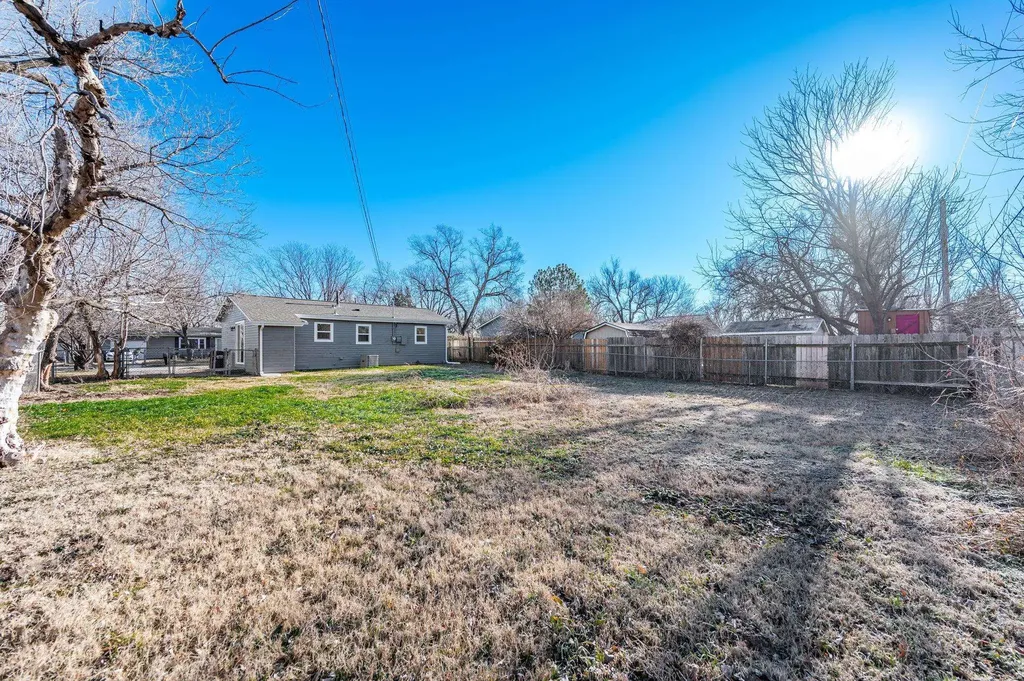 1925 S Saint Paul Street Wichita KS 67213