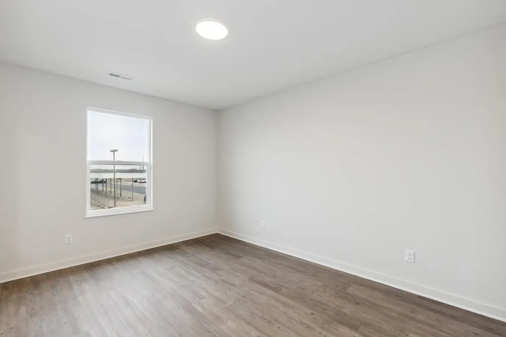 3212-3244 S Victoria Avenue Wichita KS 67216
