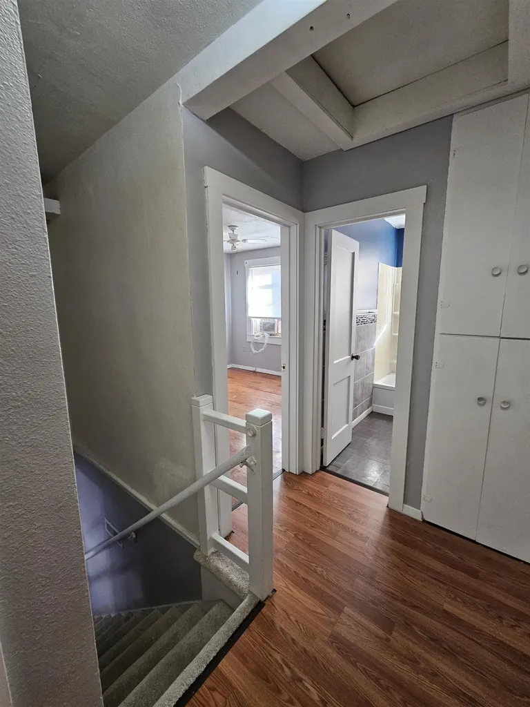 1539 S Pershing Avenue Wichita KS 67218