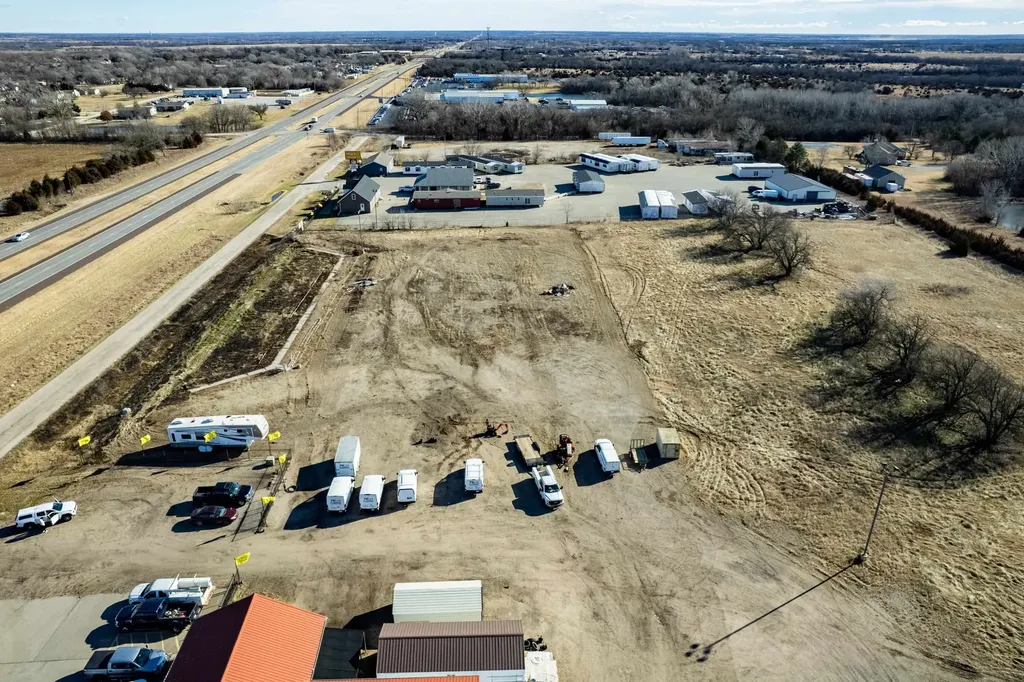 12155 SW Highway Augusta KS 67010