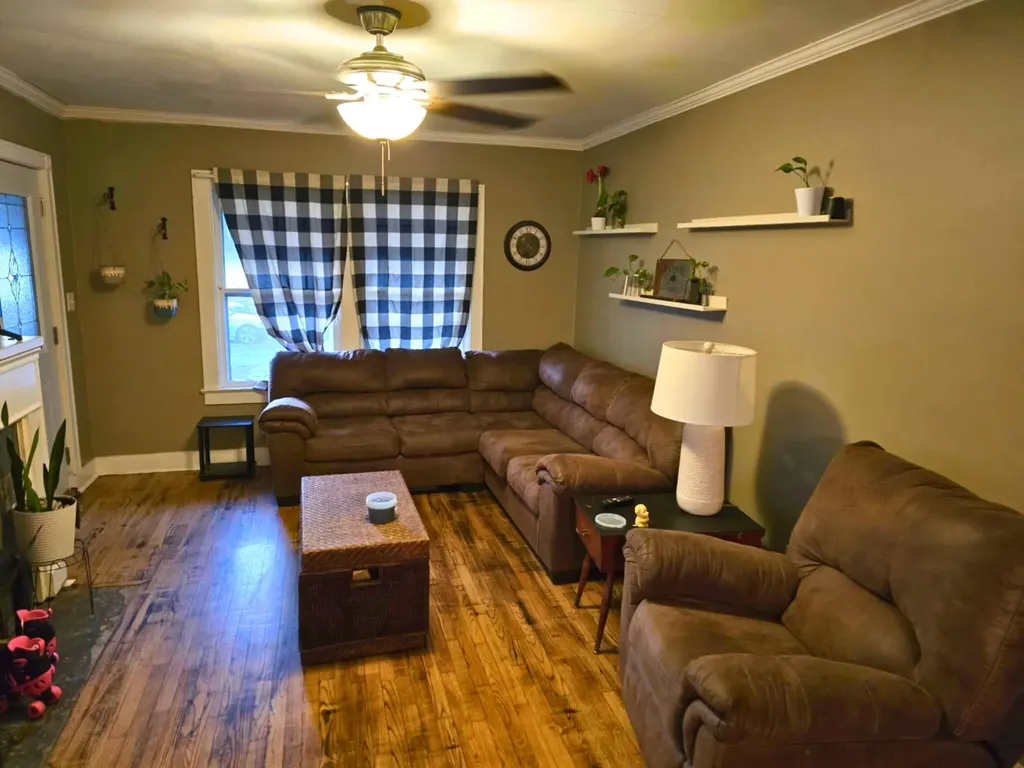 206 W Main Street Herington KS 67449