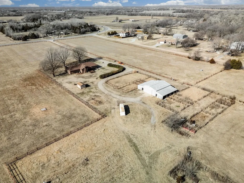 8100 S Hillside Haysville KS 67060