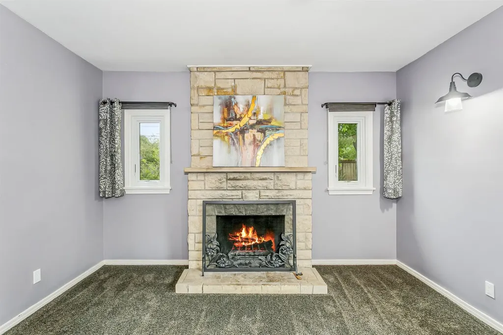 206 S Brookside Street Wichita KS 67218