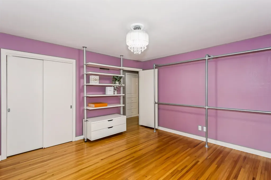 206 S Brookside Street Wichita KS 67218