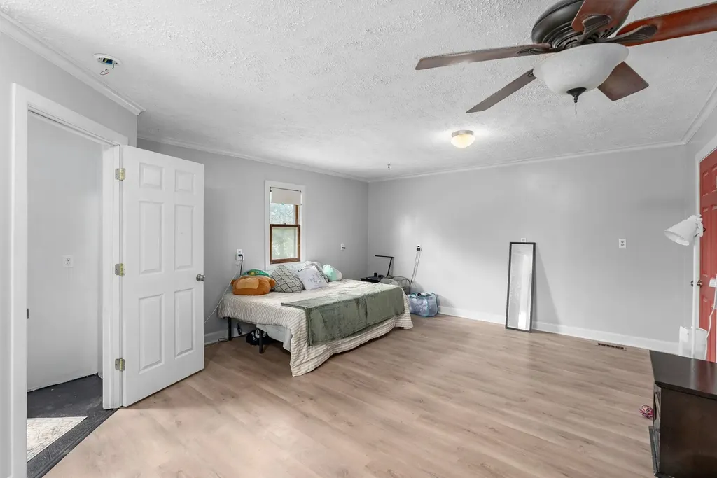 2332 S Waco Avenue Wichita KS 67213