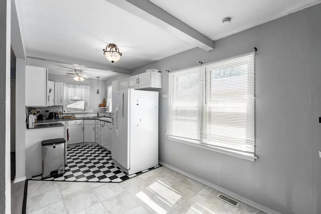2332 S Waco Avenue Wichita KS 67213