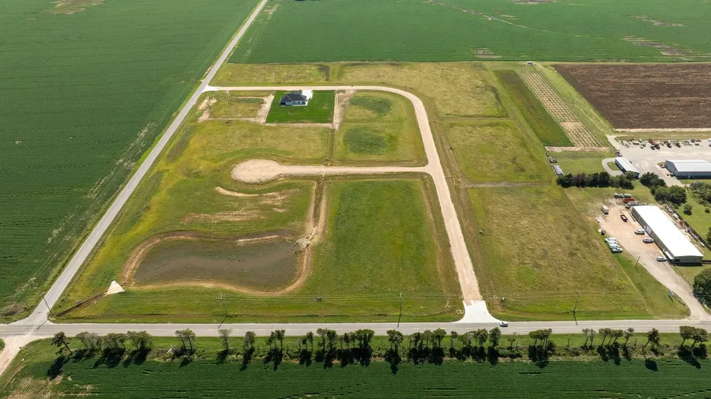 1234 W Eagle Crest Court Colwich KS 67030