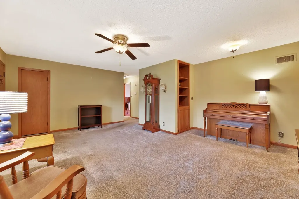 3528 E Funston Street Wichita KS 67218