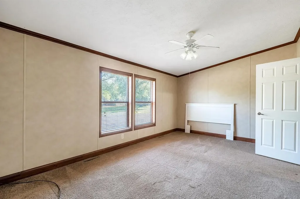 613 N Meridian Road Rear Newton KS 67114