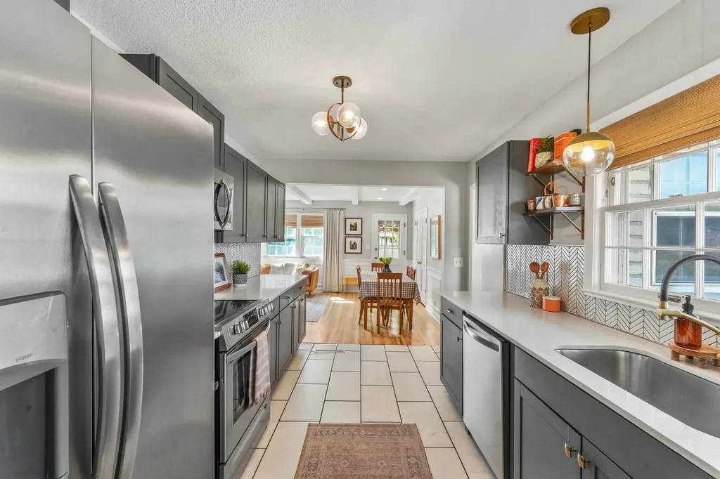 6411 E Oneida Wichita KS 67206