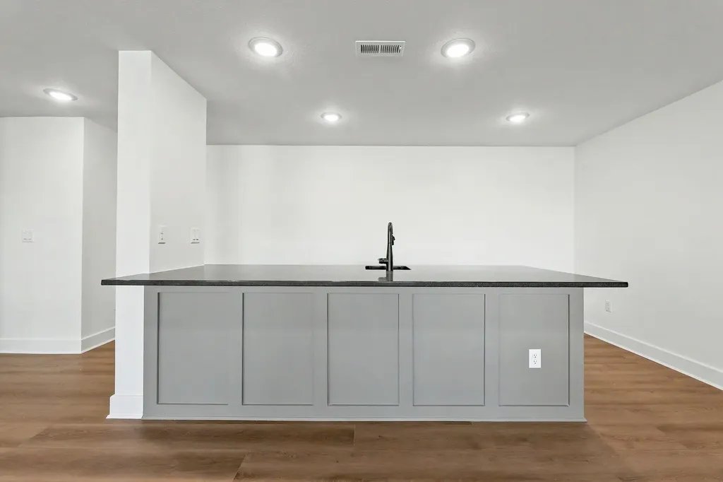 2541 N Bluestone Street Andover KS 67002