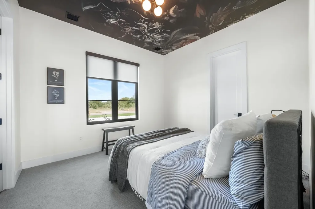 16671 W Hickory Street Goddard KS 67052