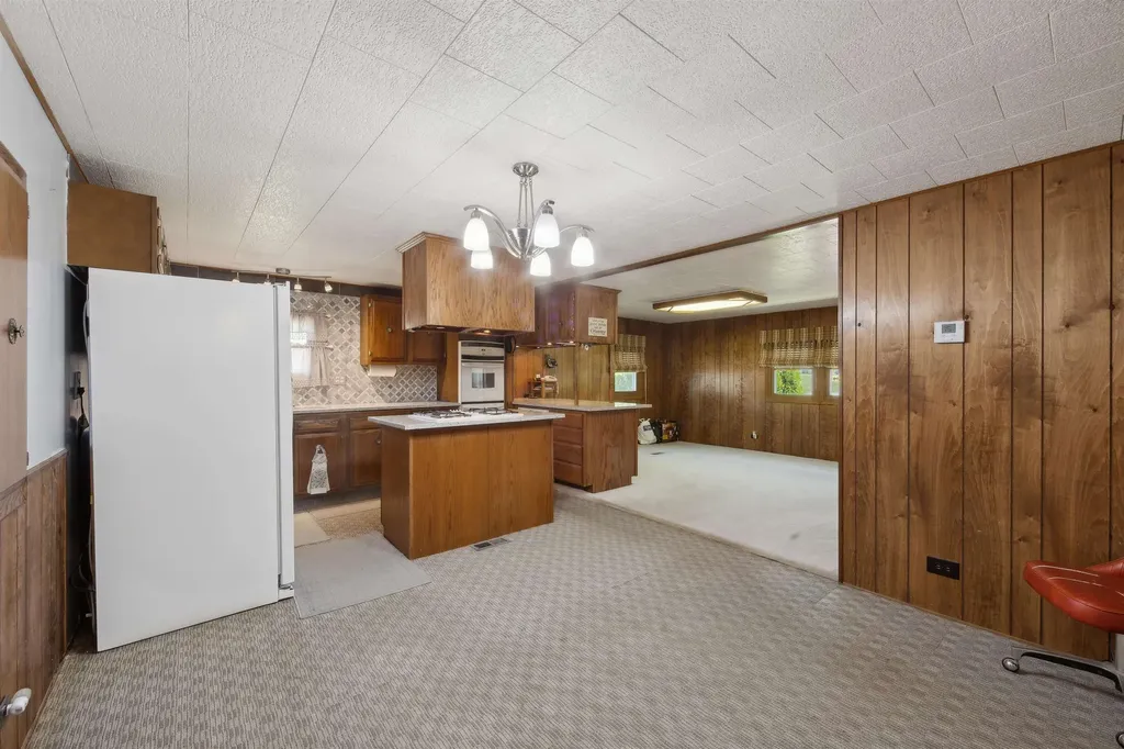 423 N St Marys Street Caldwell KS 67022