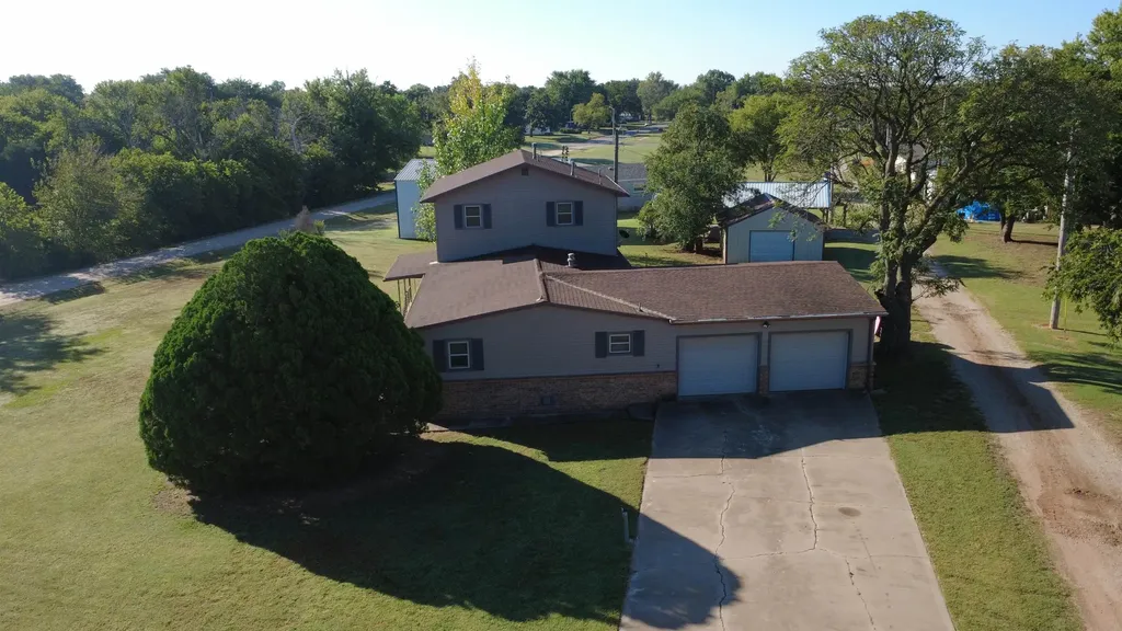 423 N St Marys Street Caldwell KS 67022