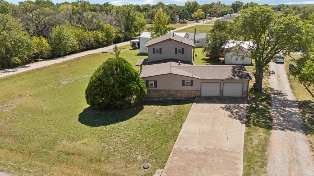 423 N St Marys Street Caldwell KS 67022