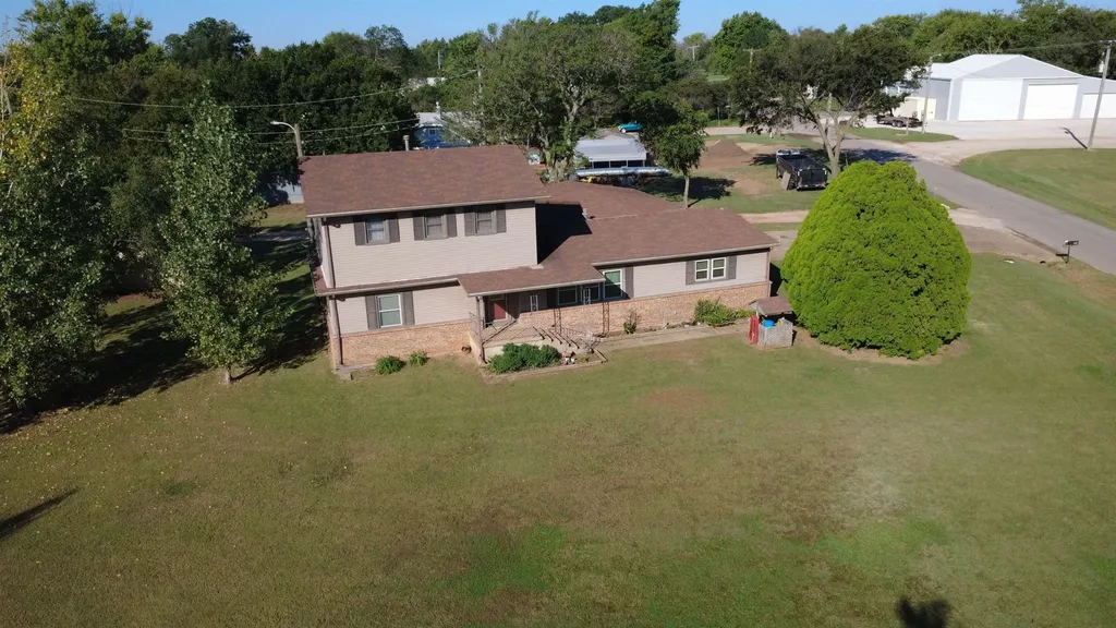 423 N St Marys Street Caldwell KS 67022