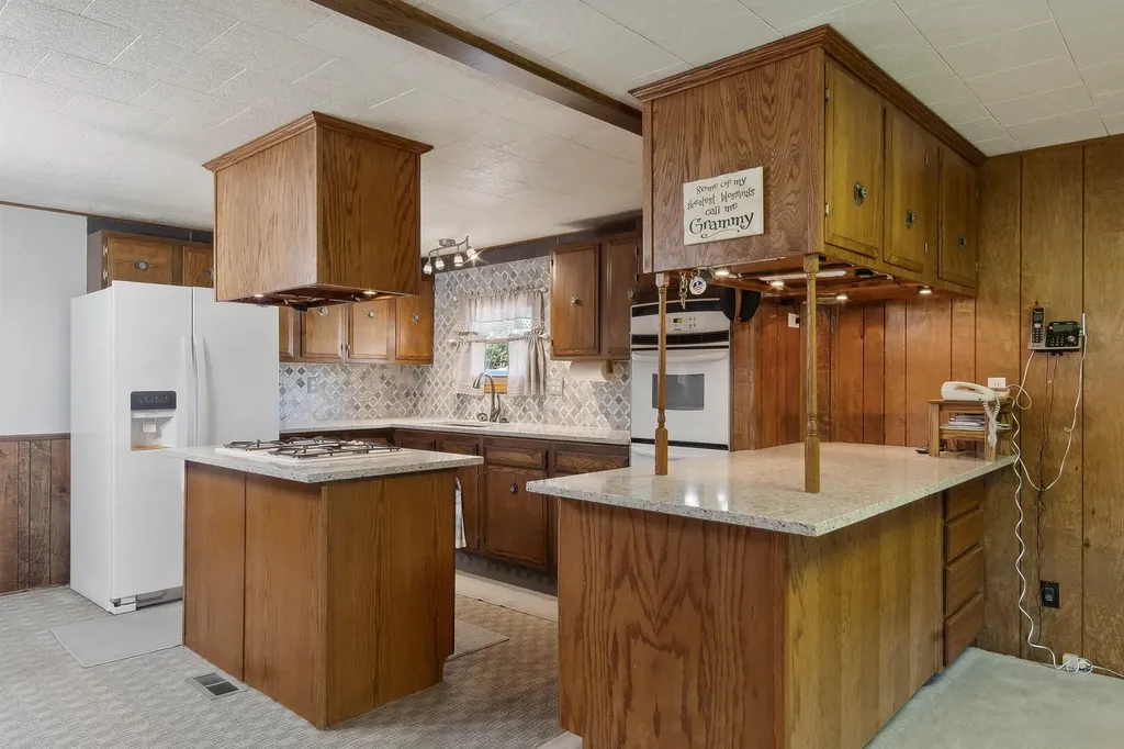 423 N St Marys Street Caldwell KS 67022
