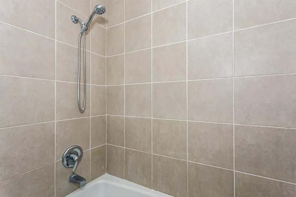 373 S Covington Street Wichita KS 67209