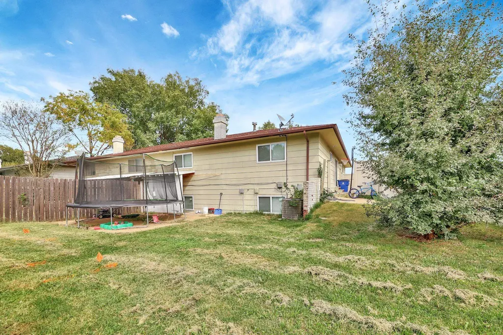 1221 S Governeour Road Wichita KS 67207