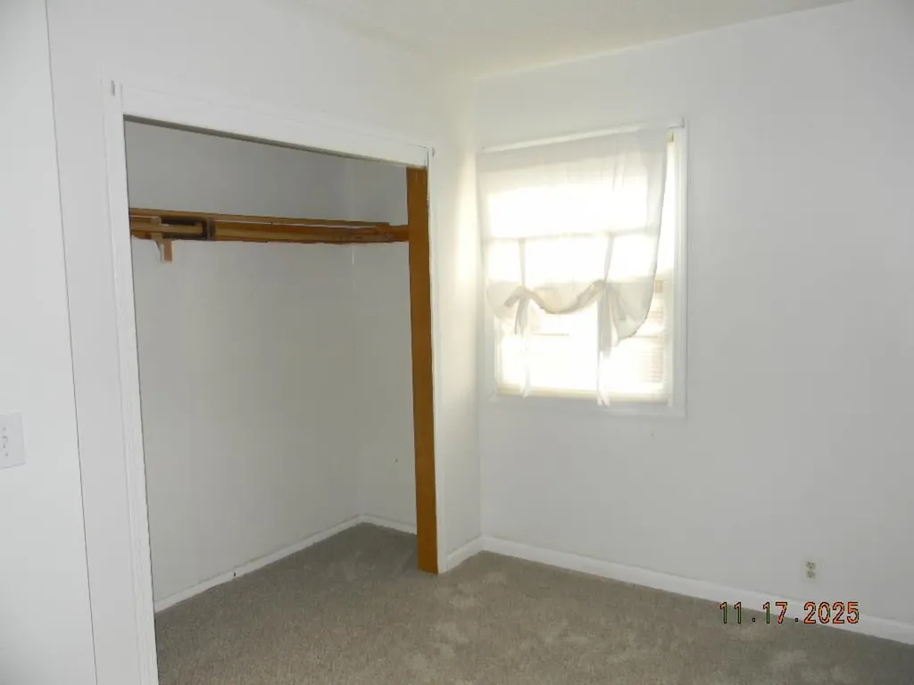 214 Stearns Avenue Haysville KS 67060