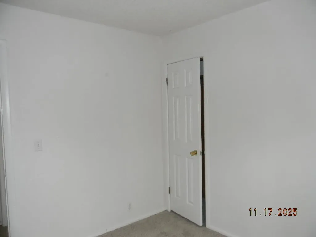 214 Stearns Avenue Haysville KS 67060