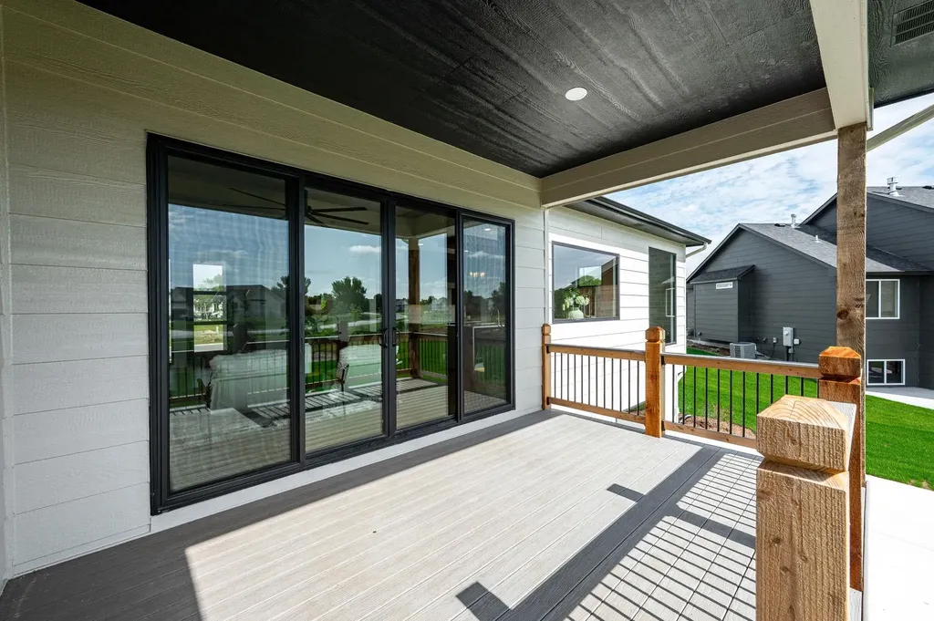 8499 W Pebble Street Maize KS 67101