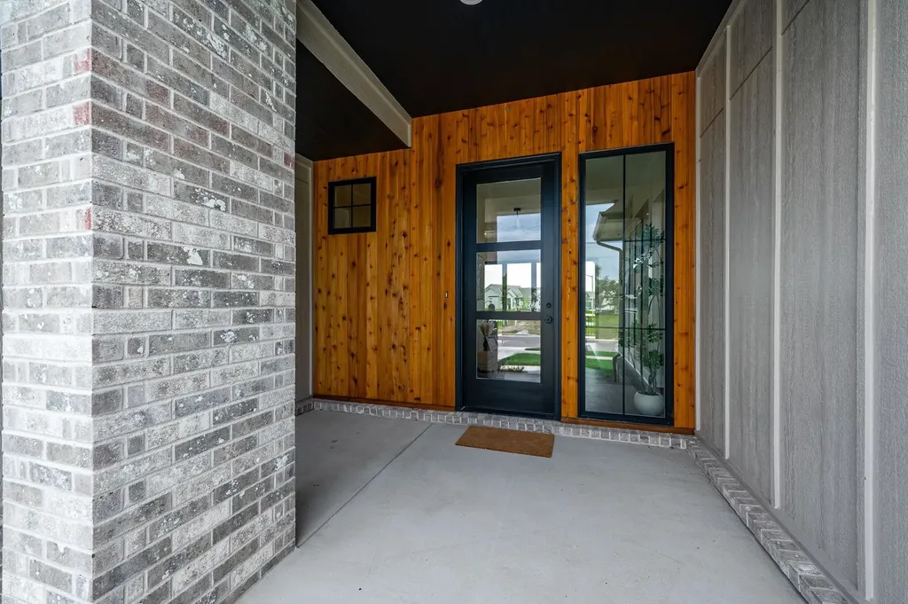 8499 W Pebble Street Maize KS 67101