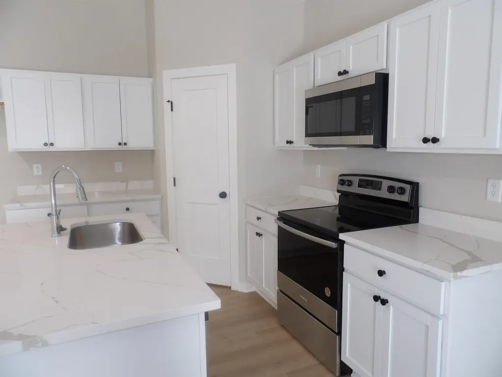 922 S Fox Ridge Street Newton KS 67114