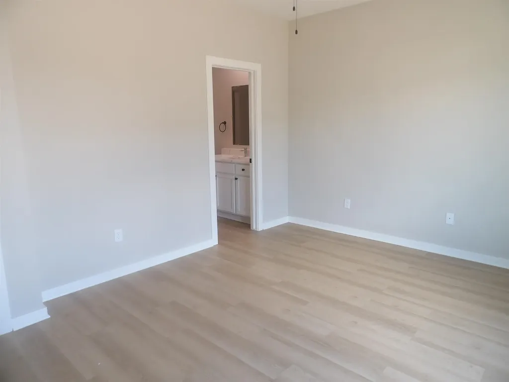 922 S Fox Ridge Street Newton KS 67114
