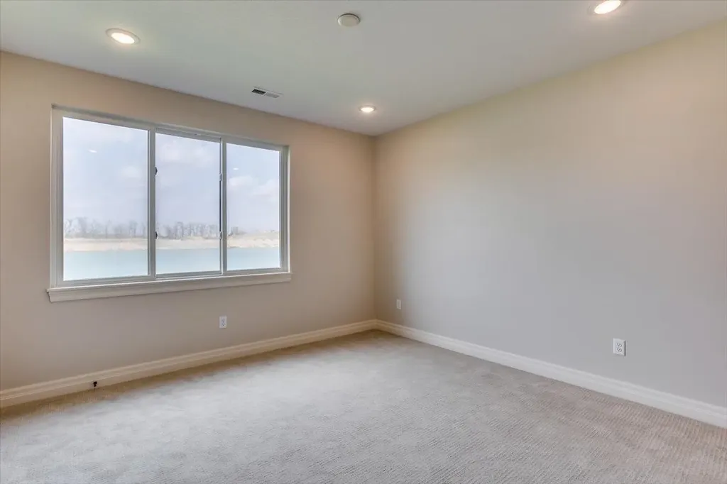 4782 N Ridge Port Court Wichita KS 67205
