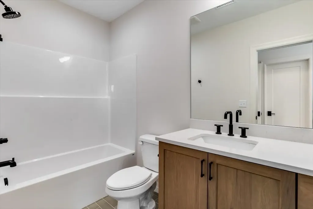 4778 N Ridge Port Court Wichita KS 67205