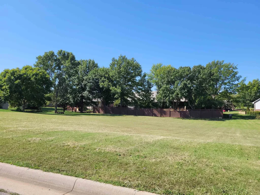 3119 Elwell Drive Winfield KS 67156